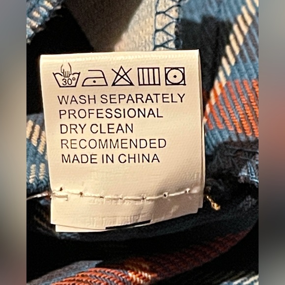 NWT Long Sleeve Plaid Crop top & cami set - Picture 9 of 9